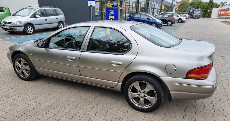 Chrysler Stratus cena 3900 przebieg: 201000, rok produkcji 2000 z Starogard Gdański małe 497